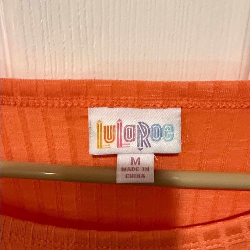LuLaRoe Orange Ribbed Short Sleeve Tee - Picture 2 of 5